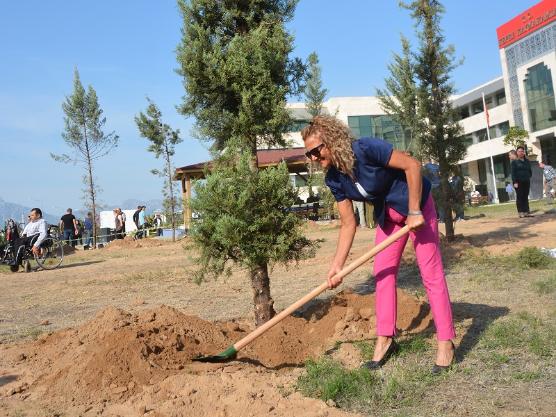 Gelece E Nefes Kampanyas Fidan Dikimi Etkinli I